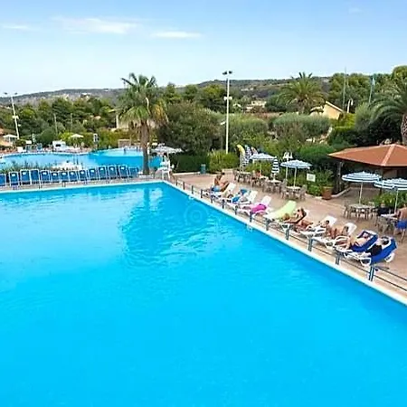 Villaggio La Pace 3*