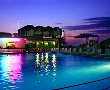 Villaggio La Pace Hotel
