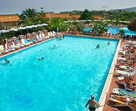 Hotel Villaggio La Pace