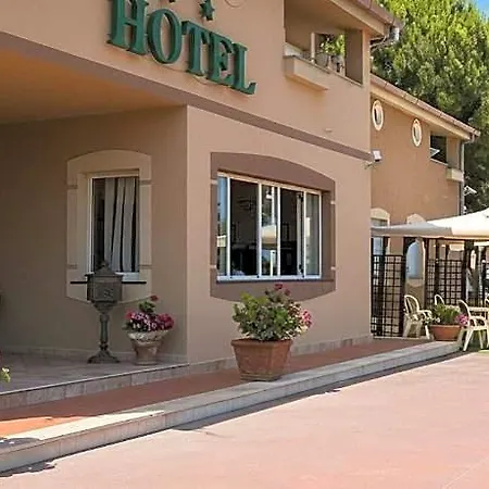 Hotel Villaggio La Pace 3*